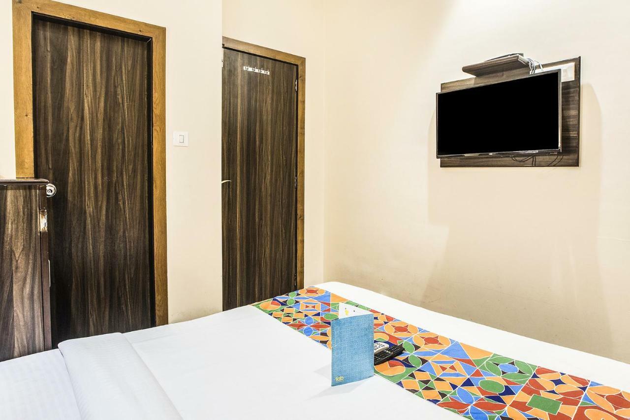 Hotel Horizon Мумбаи Экстерьер фото