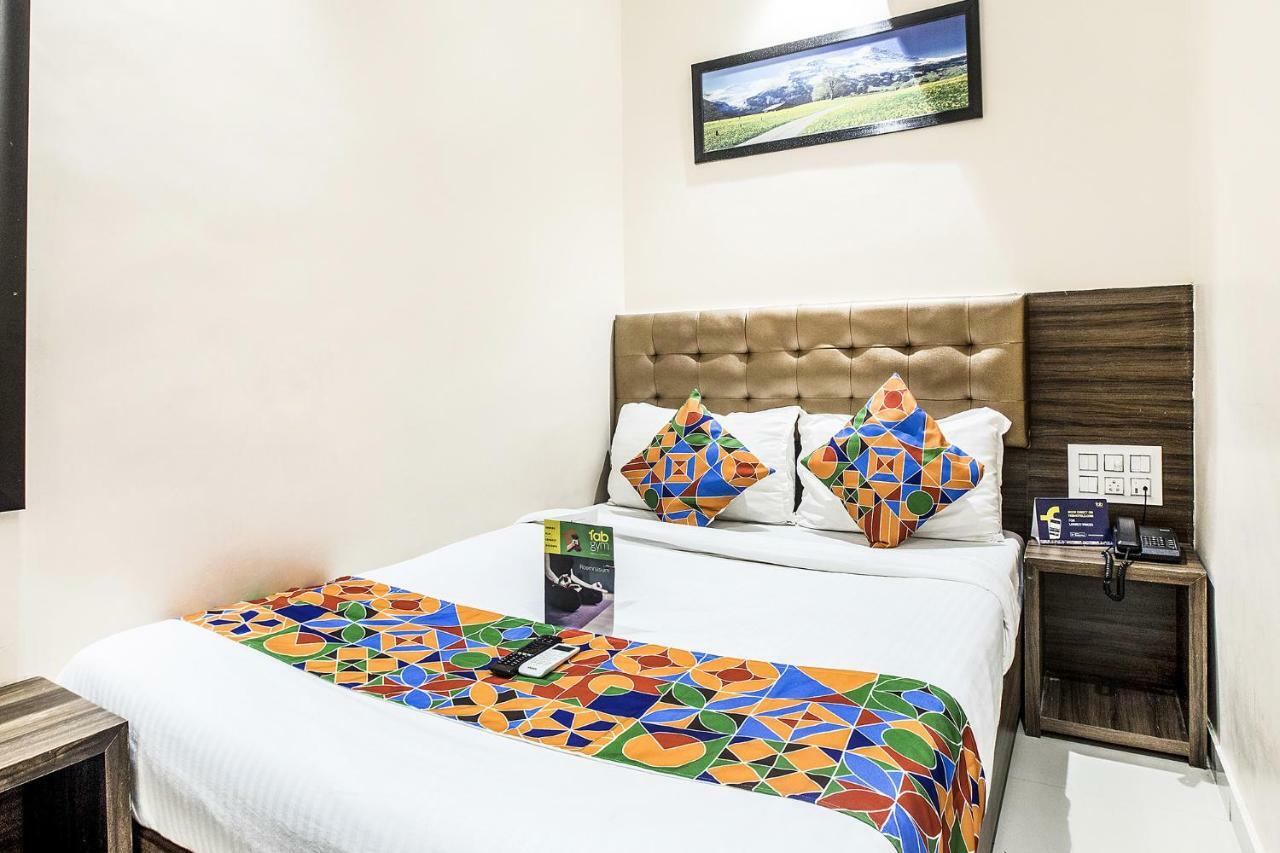Hotel Horizon Мумбаи Экстерьер фото